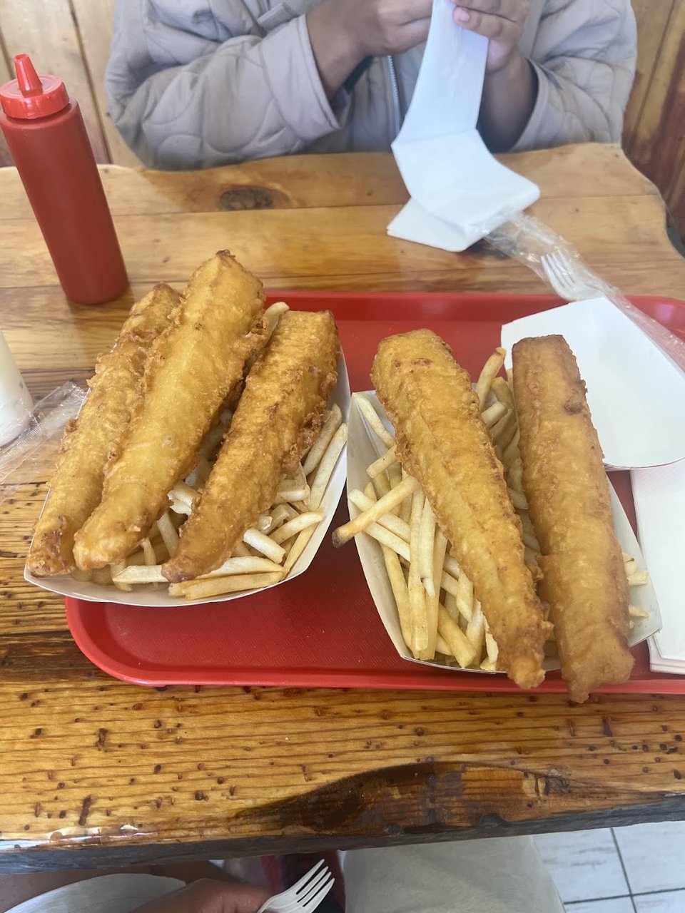 Fried shrimp, fish fillet, and tartar sauce.